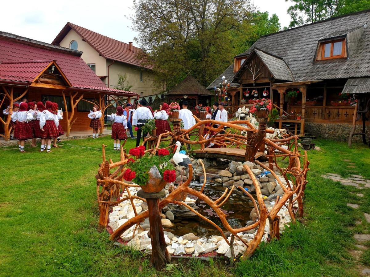 Pensiunea Rustic Oncesti Onceşti Exterior foto