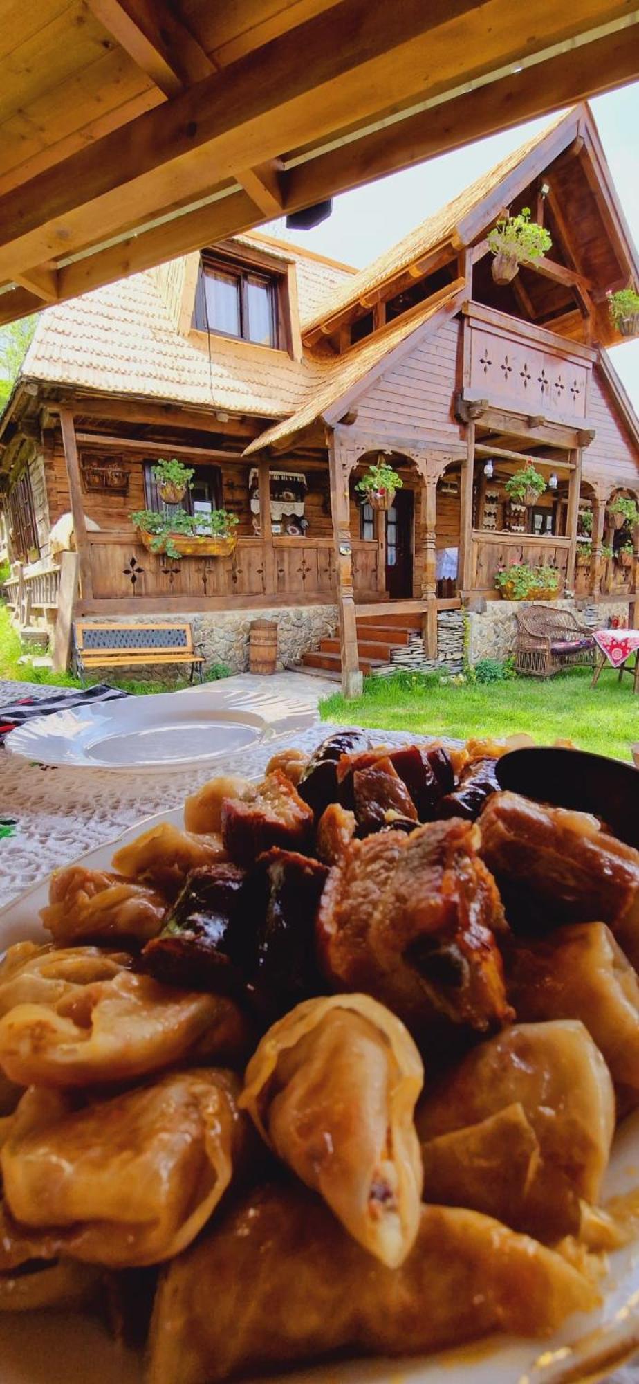 Pensiunea Rustic Oncesti Onceşti Exterior foto